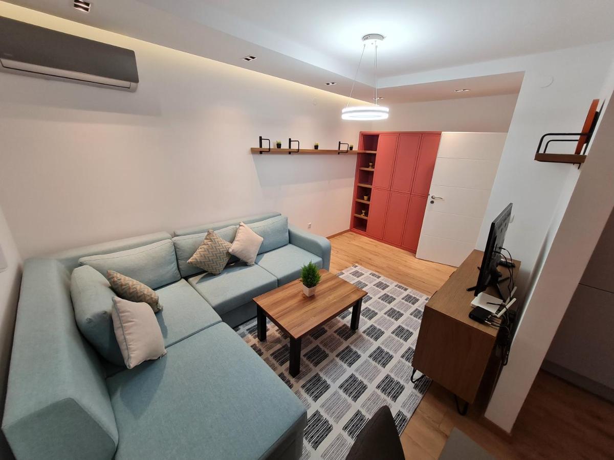 Rita Apartment Gjakova エクステリア 写真