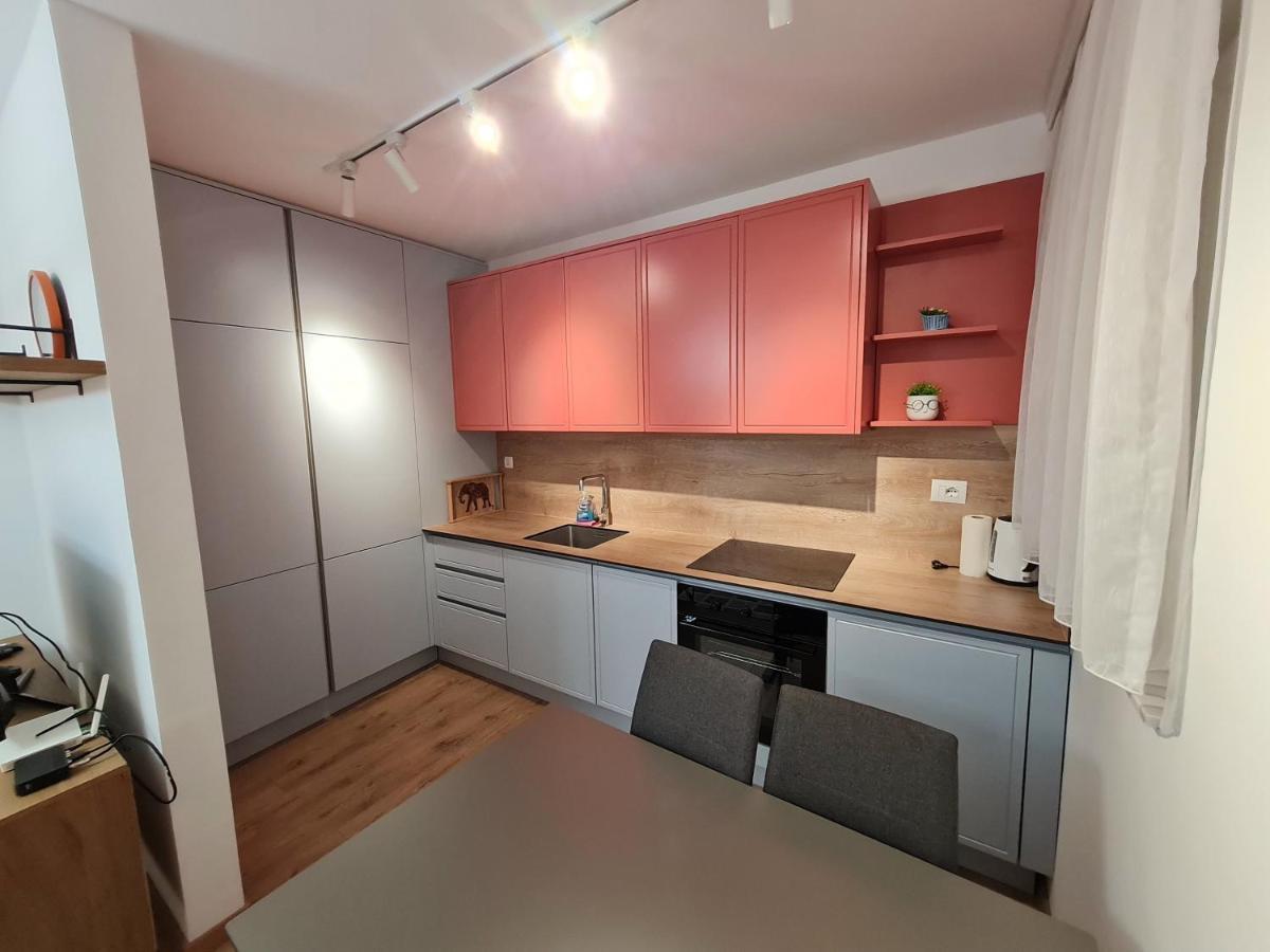 Rita Apartment Gjakova エクステリア 写真